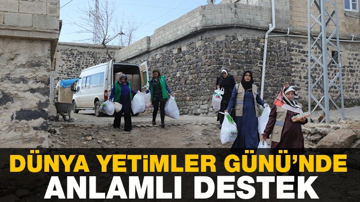 DÜNYA YETİMLER GÜNÜ’NDE ANLAMLI DESTEK