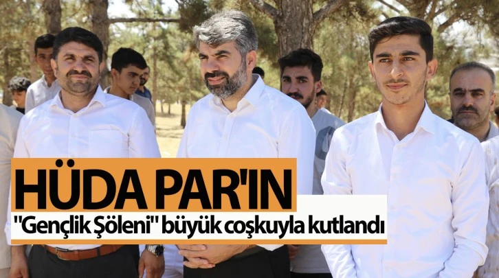 HÜDA PAR'ın "Gençlik Şöleni" büyük coşkuyla kutlandı