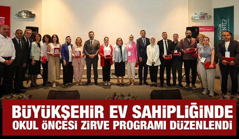 BÜYÜKŞEHİR EV SAHİPLİĞİNDE OKUL ÖNCESİ ZİRVE PROGRAMI DÜZENLENDİ