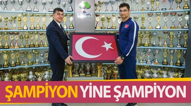 ŞAMPİYON, YİNE ŞAMPİYON