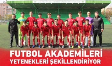 FUTBOL AKADEMİLERİ, YETENEKLERİ ŞEKİLLENDİRİYOR