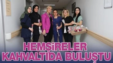 Hemşireler kahvaltıda bir araya geldi 