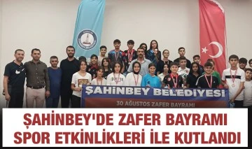 ŞAHİNBEY'DE ZAFER BAYRAMI SPOR ETKİNLİKLERİ İLE KUTLANDI