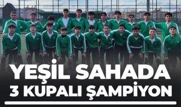 YEŞİL SAHADA 3 KUPALI ŞAMPİYON