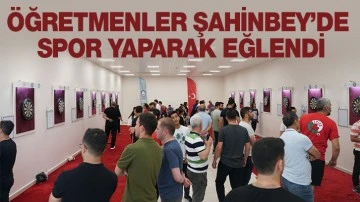 ÖĞRETMENLER ŞAHİNBEY’DE SPOR YAPARAK EĞLENDİ