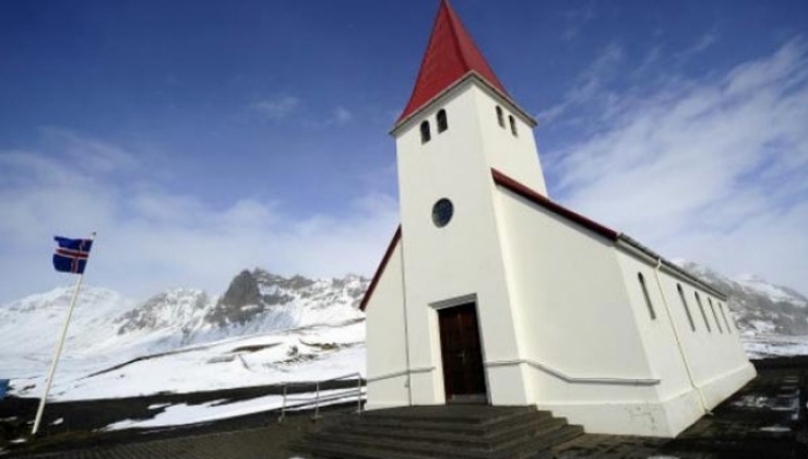 İzlandalılar Protesto Olarak Sümer Dinine Geçiyor