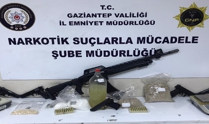 Uyuşturucu tacirlerine operasyon