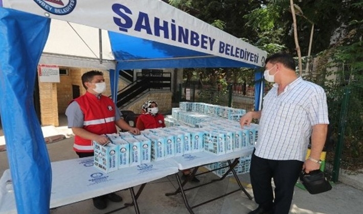 Yeni atanan öğretmenlere hediye sürprizi