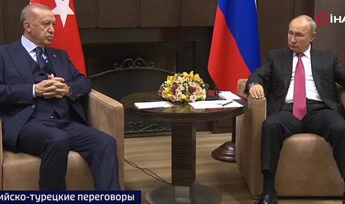 Cumhurbaşkanı Erdoğan ile Putin arasındaki görüşme başladı