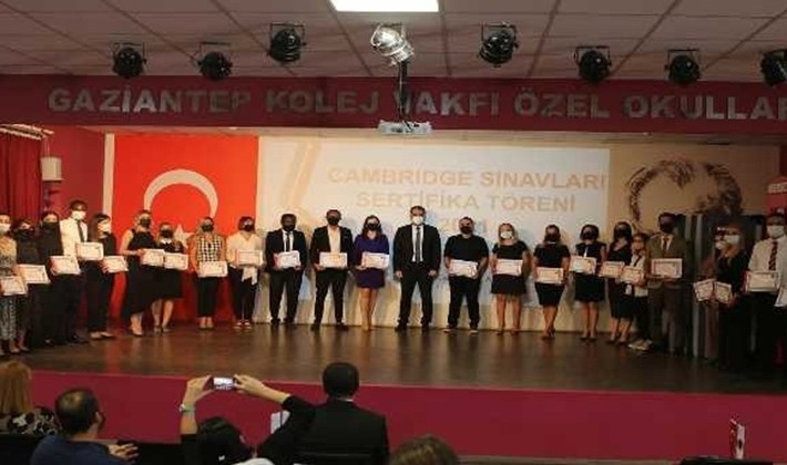 GKV'liler Cambridge Assessment English 2021 sertifikalarını aldı