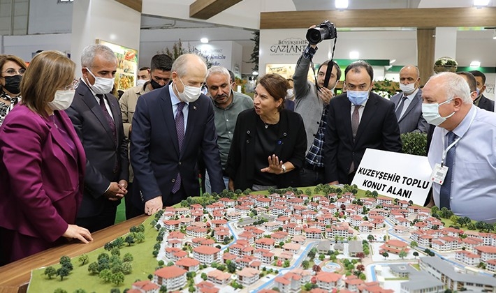 Büyükşehir standına Expobel Fuarı'nda yoğun ilgi