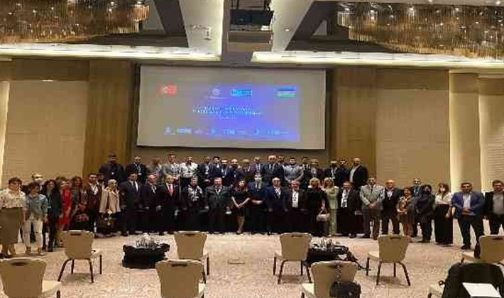 Türkiye Azerbaycan İş Forumu Bakü'de başladı