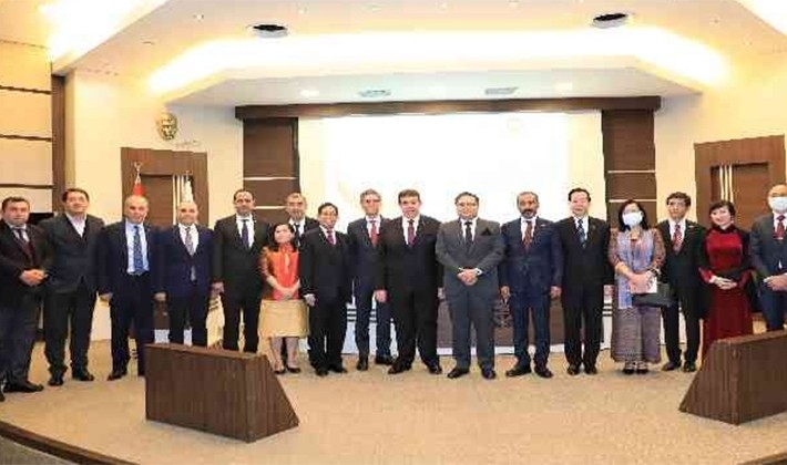 Güneydoğu Asya pazarı 6 büyükelçi ile konuşuldu