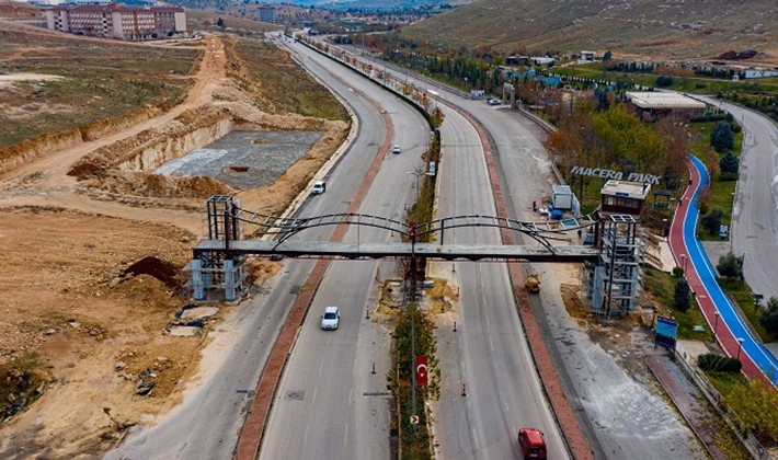 Şahinbey'de Yeşilvadi'ye üst geçit