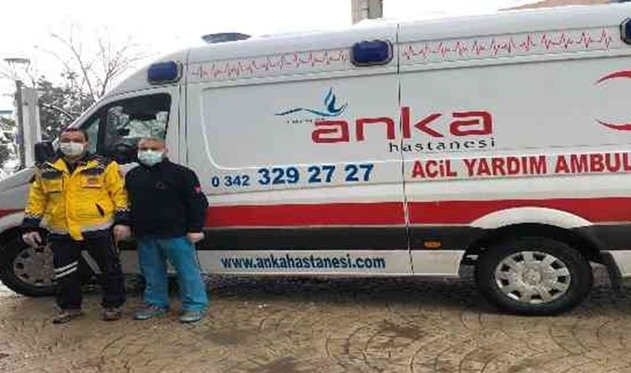 ANKA hastanesi karda evlere sağlık hizmeti götürüyor