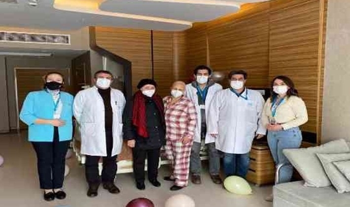 Kanseri Liv Hospital'da yendi