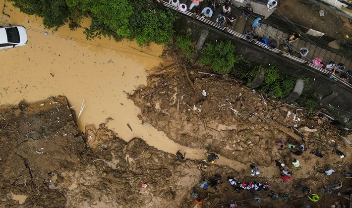 Brezilya'daki sel ve toprak kayması felaketinde ölü sayısı 67'ye yükseldi