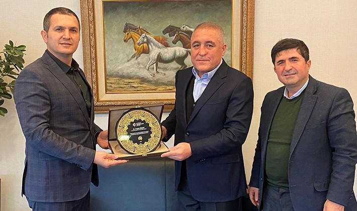 CAHİDE'den OSB Başkanı Şimşek ve Bölge Müdürü Özcan'a teşekkür
