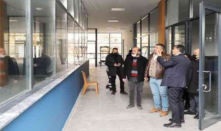 Gaziler Pazaryeri ve Gençlik Kütüphanesi tamamlandı