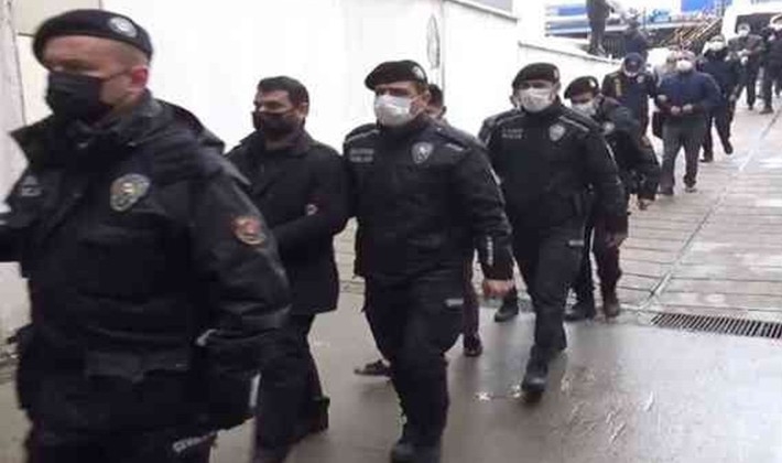 Bahis operasyonunda gözaltına alınan 24 kişi adliyeye sevk edildi