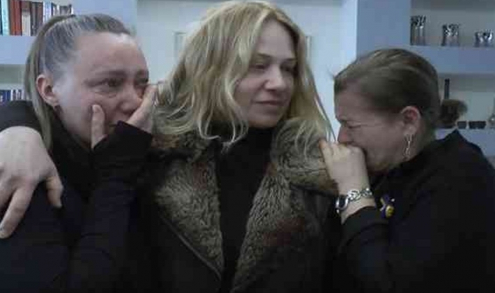 Ukraynalı öğretmenler ülkelerindeki savaşı gözyaşlarıyla anlattı