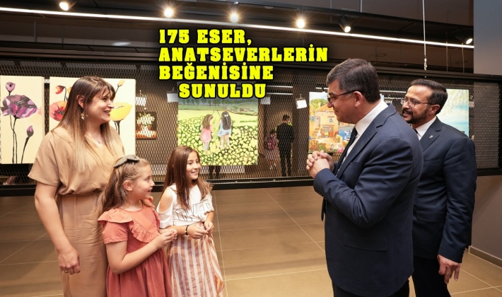 175 ESER, SANATSEVERLERİN BEĞENİSİNE SUNULDU