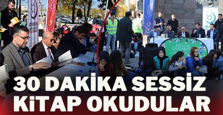 30 DAKİKA SESSİZ KİTAP OKUDULAR