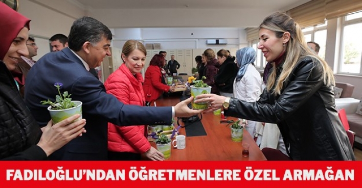 FADILOĞLU’NDAN ÖĞRETMENLERE ÖZEL ARMAĞAN