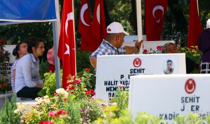 Şehit babalarının en acı Babalar Günü