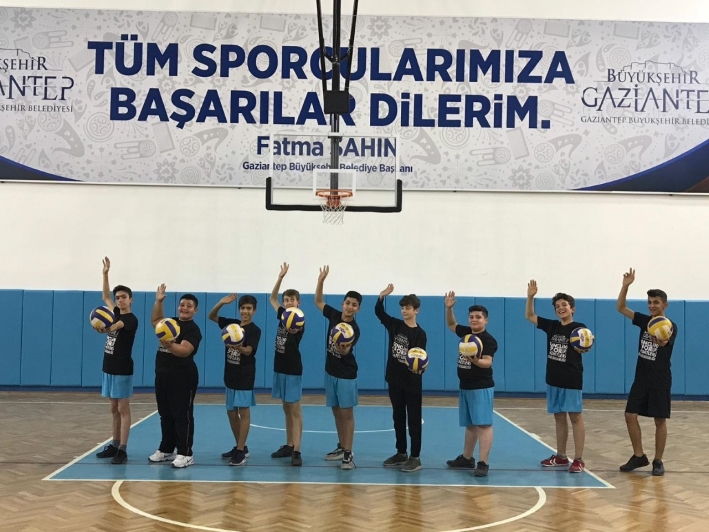 BÜYÜKŞEHİR’DEN “AKTİF ÇOCUKLAR SPOR OKULLARI” PROJESİ