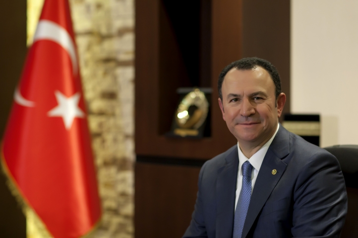 Gülsan Holding Yönetim Kurulu Başkanı Topçuoğlu’ndan bayram mesajı