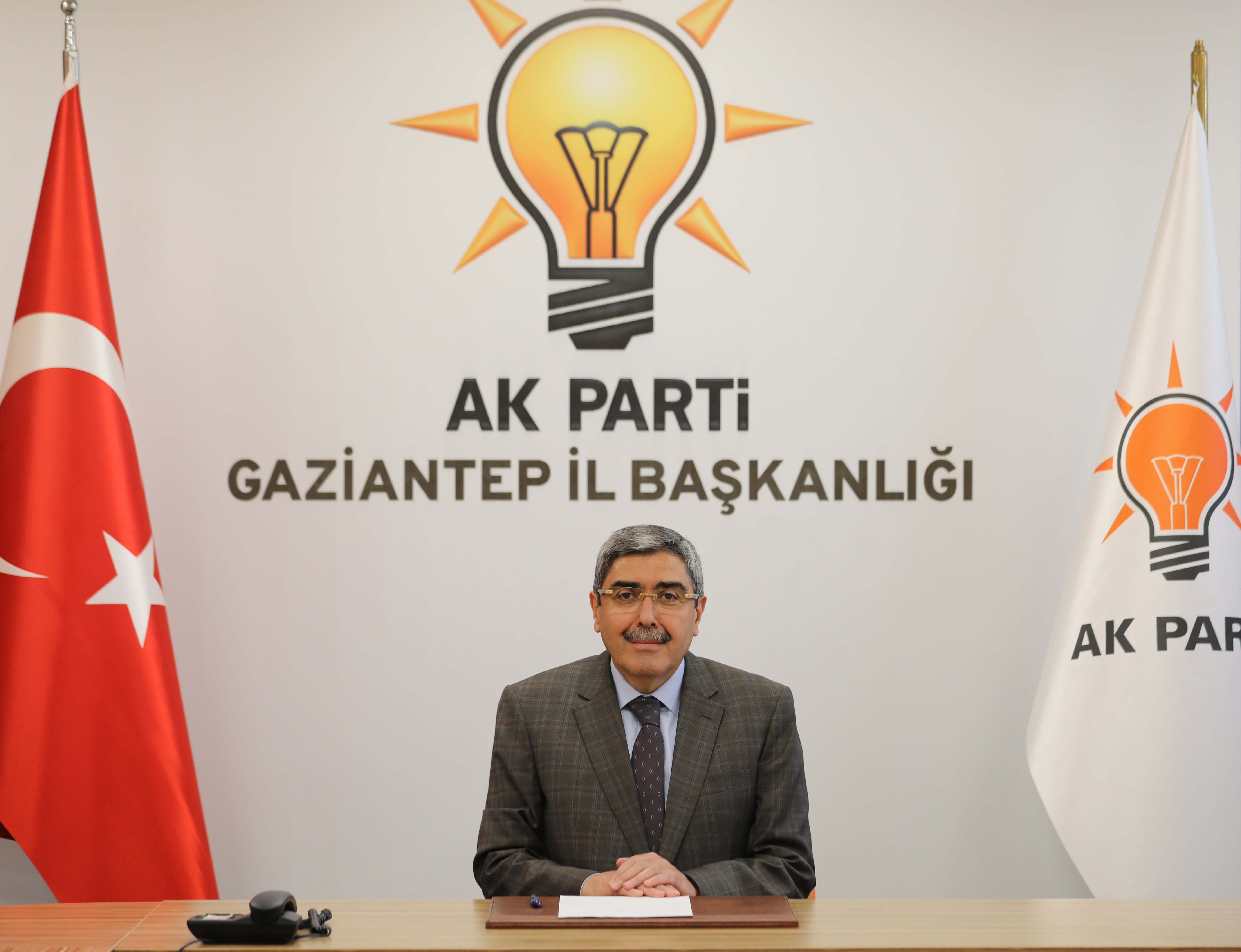 Ak Parti Gaziantep İl Başkanı Özkeçeci'den Cumhuriyet Bayramı Mesajı