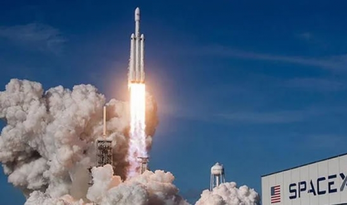 SpaceX insanlı roket fırlatışı ertelendi! işte sebebi