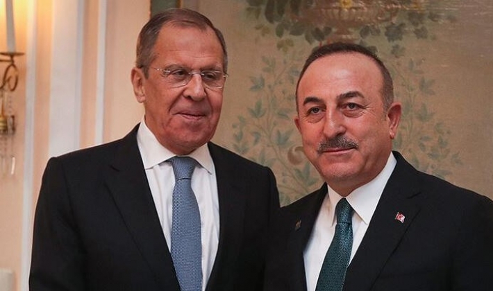 Çavuşoğlu ve Lavrov ile telefonda görüştü