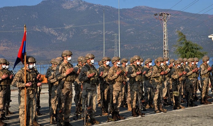 Son dakika... Komandolar yola çıktı! İstikamet Suriye...