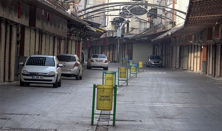 Kısıtlamaların ardından Gaziantep hayalet şehre döndü