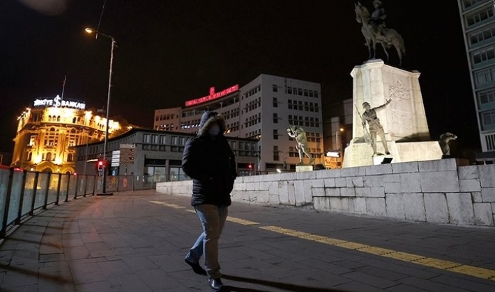 Son Dakika: Yılbaşında 4 gün sokağa çıkma kısıtlaması olacak