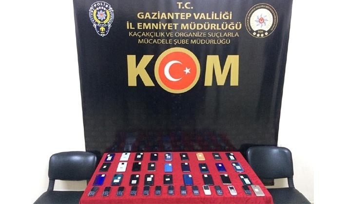 Gaziantep'te 41 adet kaçak cep telefonu yakalndı