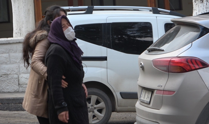 Yangında ölenlerin cenazeleri ailelerine teslim ediliyor