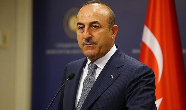 Bakan Çavuşoğlu'ndan Yunan mevkidaşına tavsiye