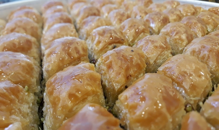 Baklava aşkı beste yaptırdı