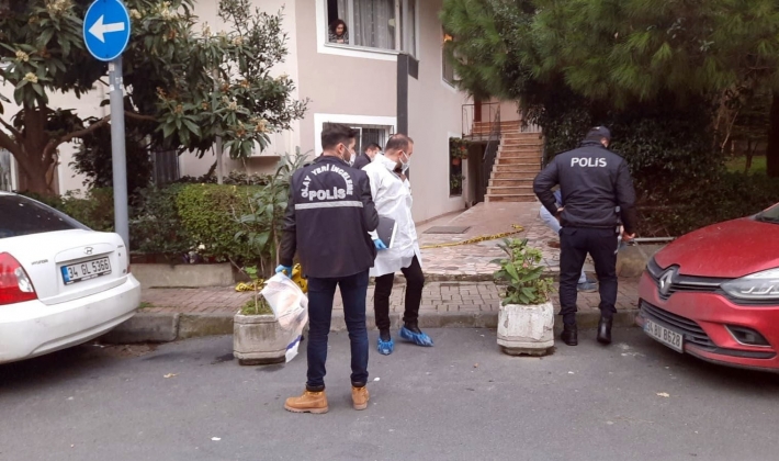 Şişli’de polis merkezi önünde silahlı kavga: 3 yaralı, 6 gözaltı