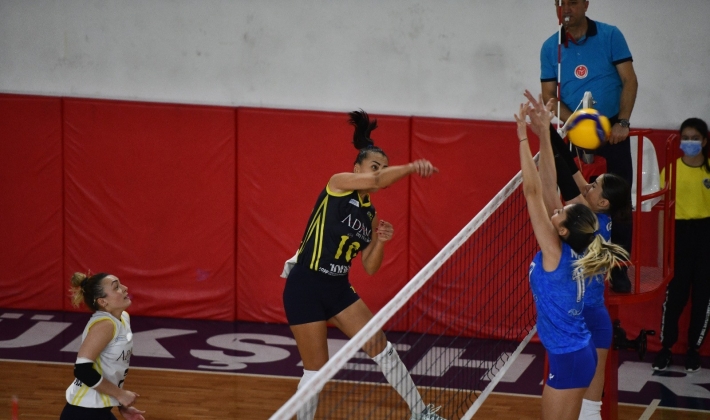 Gaziantep derbisinde Adam voleybol kazandı: 3-2