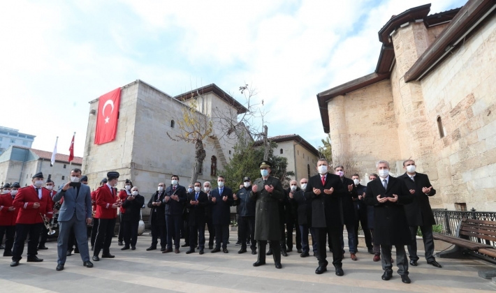 25 Aralık Şahinbey'de 4 ayrı noktada kutlandı