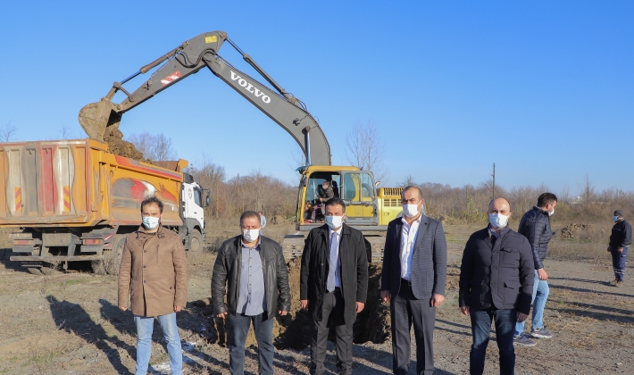 3 bin kişinin çalışacağı "Tekstilkent"e ilk kazma