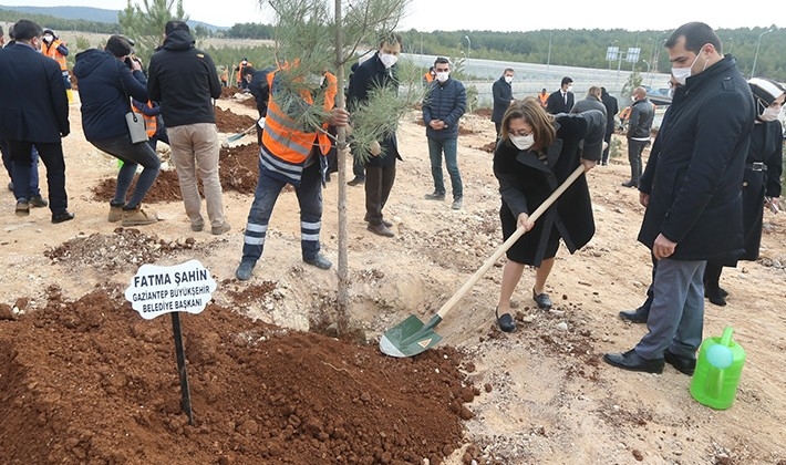 GAZİANTEP BÜYÜKŞEHİR GELECEĞE NEFES VERİYOR