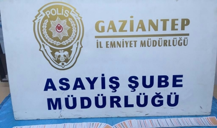  Gaziantep'te derneğe kumar baskını