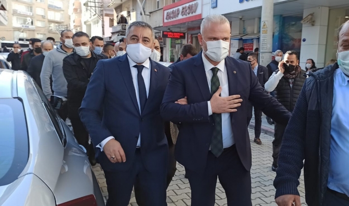 Menemen Belediyesi AK Parti'ye geçti