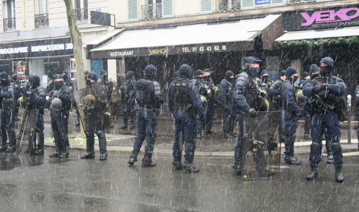 Fransa’da “küresel güvenlik” yasası protestoları devam ediyor