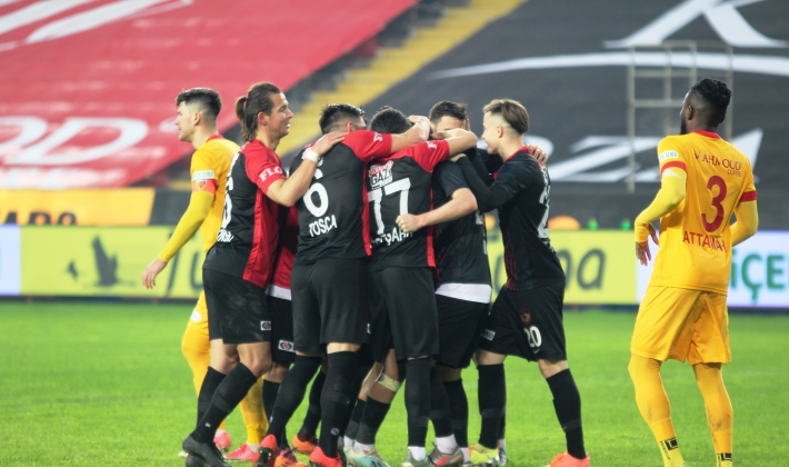 Süper Lig: Gaziantep FK: 2 - Kayserispor: 1 (Maç sonucu)